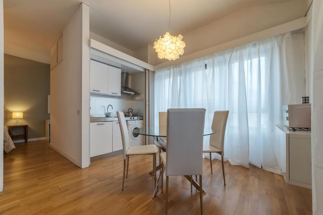 Sant'Angelo Modern Apartment Roma Exterior foto