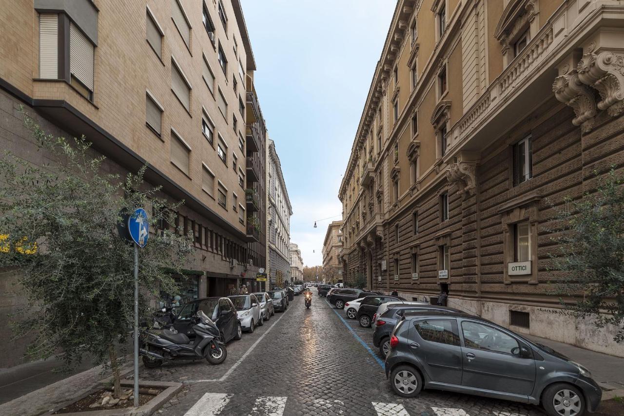 Sant'Angelo Modern Apartment Roma Exterior foto